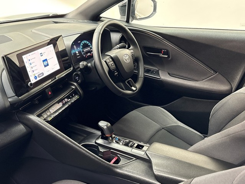 2024 Toyota C-HR - image 18