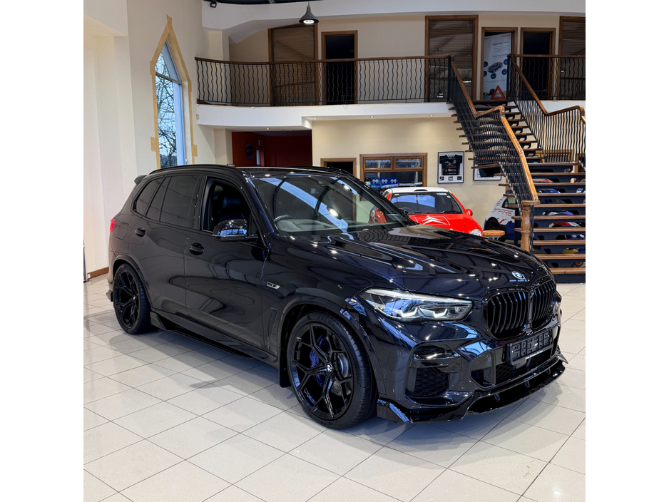 2021 BMW X5 XDRIVE45E M SPORT AUTO €49,999
