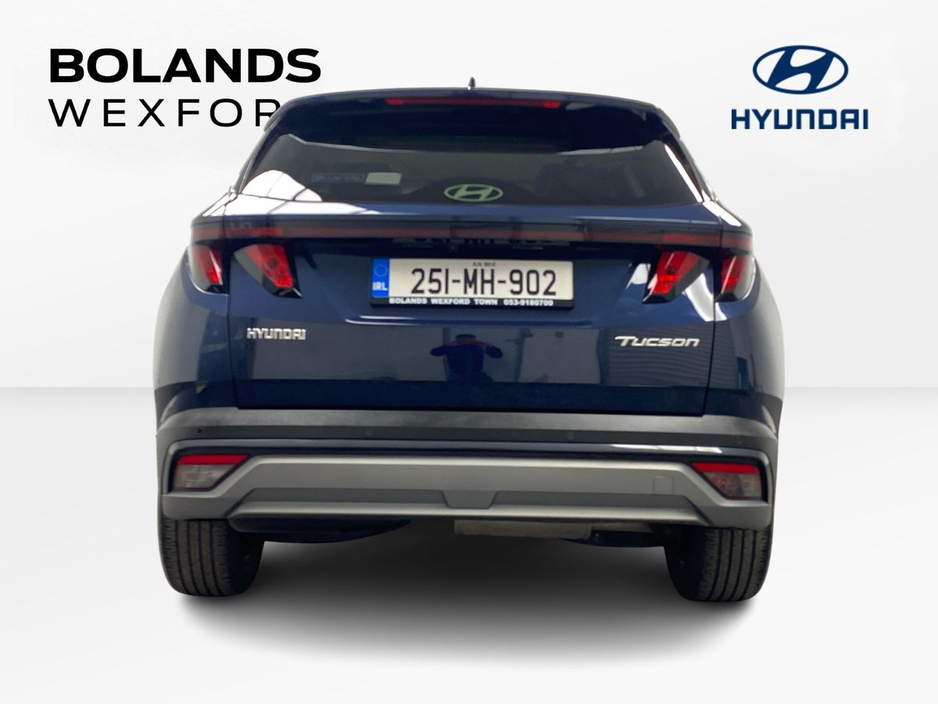 2025 Hyundai Tucson - image 12