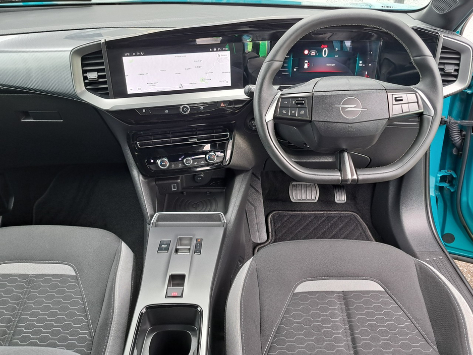 2025 Opel Mokka - image 18