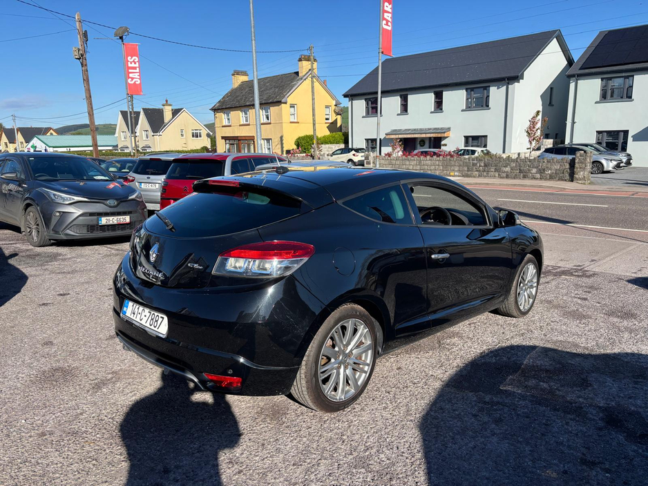 2014 Renault Megane - image 4