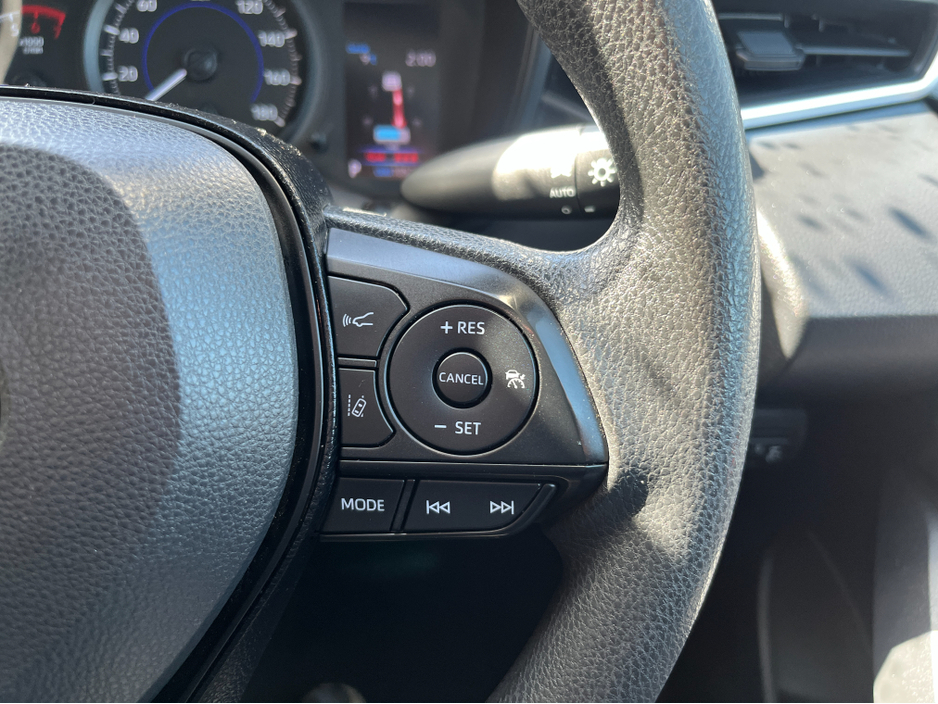 2020 Toyota Corolla - image 22