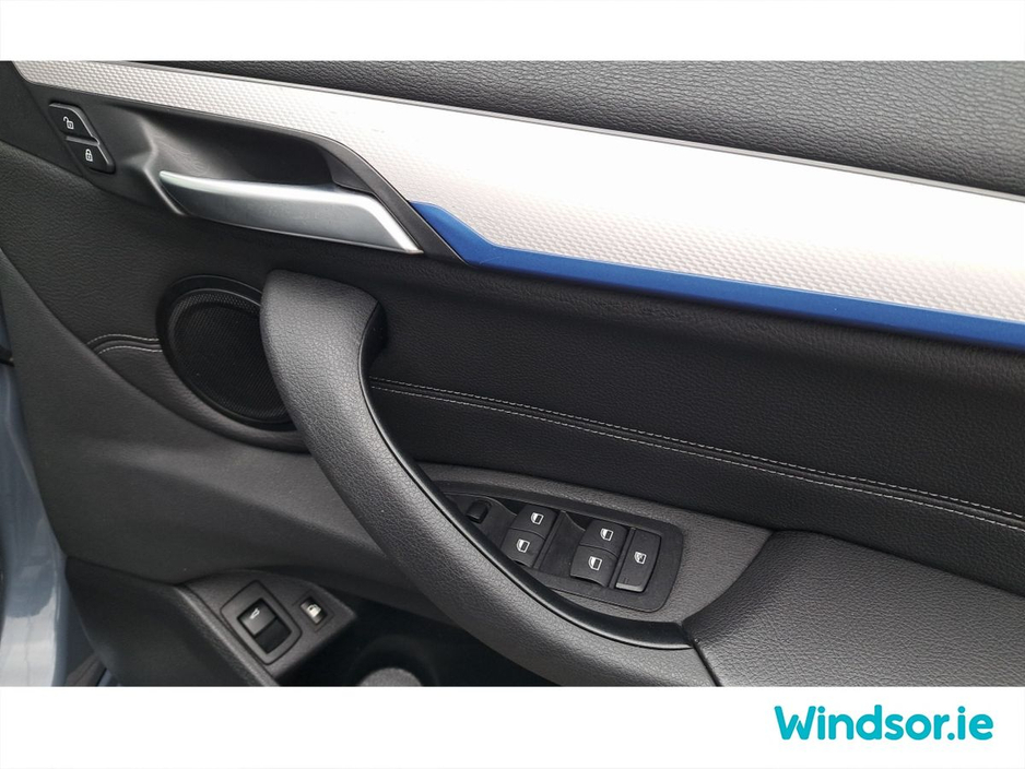 2022 BMW X1 - image 12