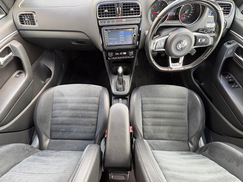 2017 Volkswagen Polo - image 6