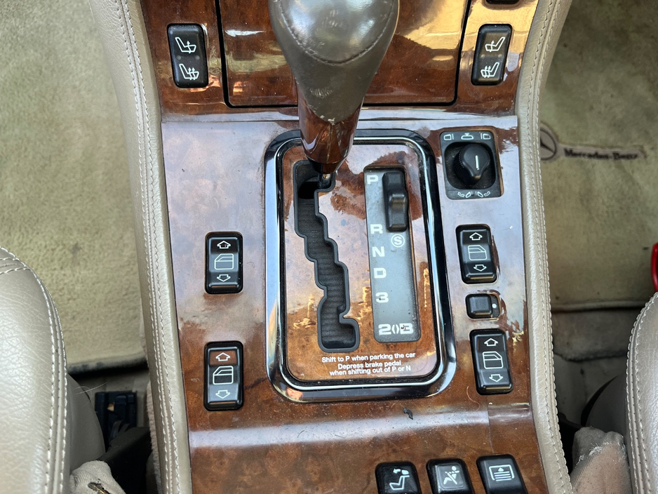 1994 Mercedes-Benz 600 - image 27