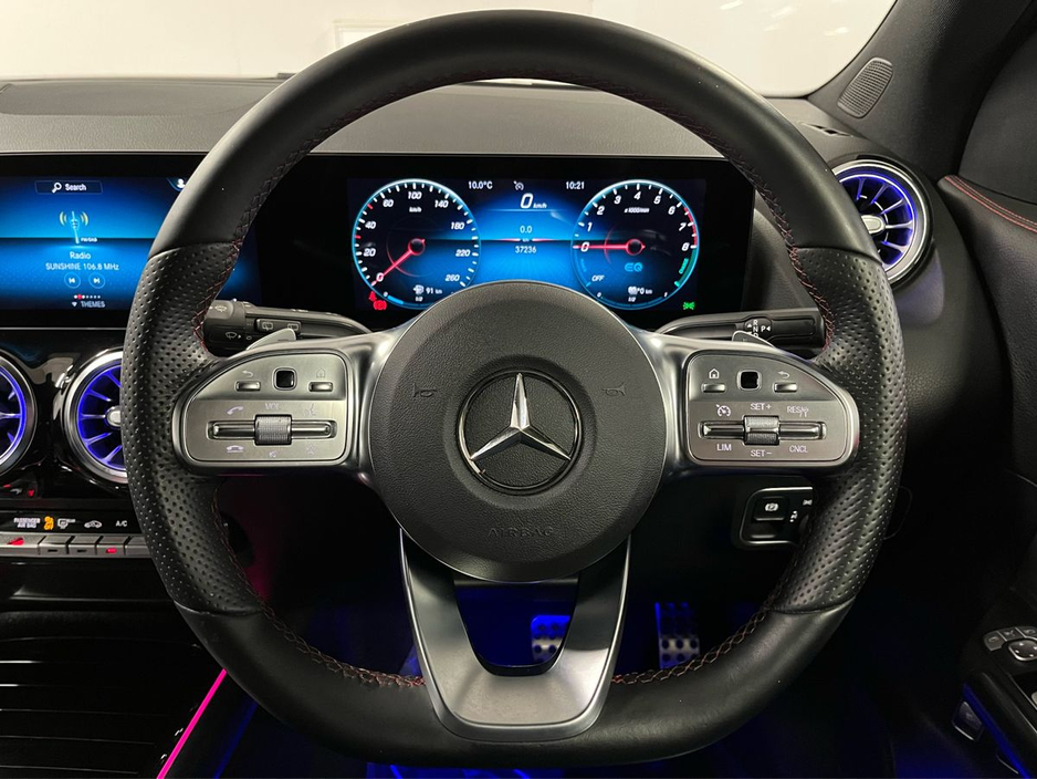 2022 Mercedes-Benz GLA Class - image 17