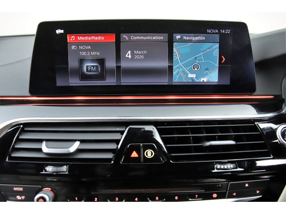 2018 BMW 5 Series - image 16