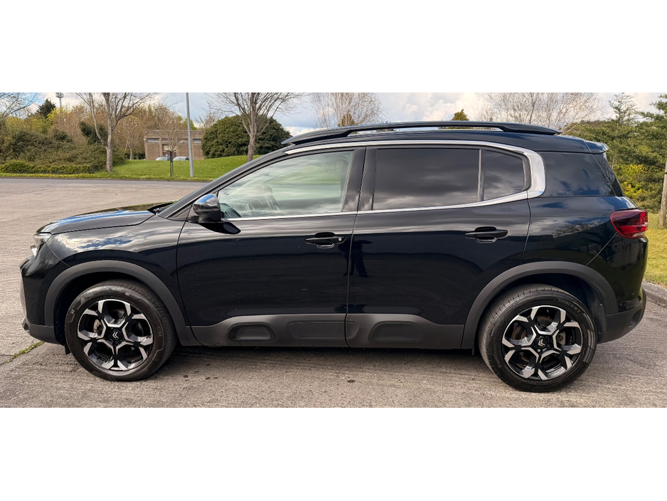 2023 Citroen C5 Aircross - image 11