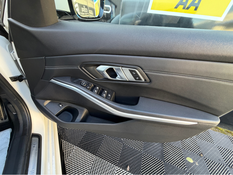 2020 BMW 3 Series 330e M SPORT G20 M Performance 288HP AUTO €23,995