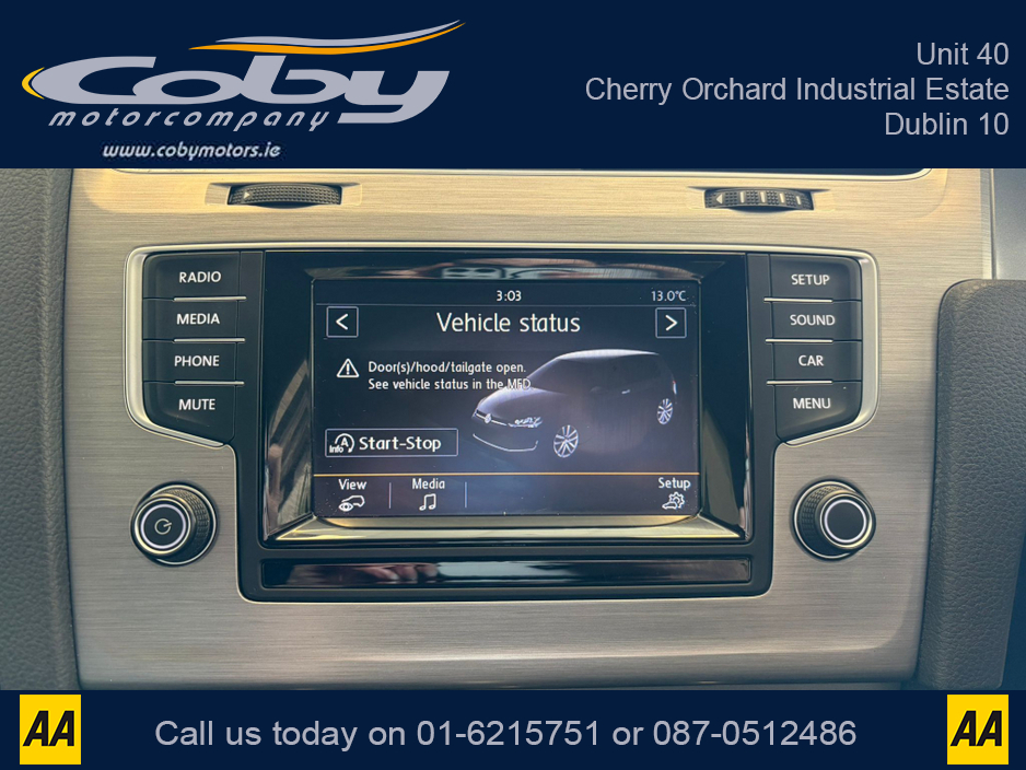 2013 Volkswagen Golf - image 24