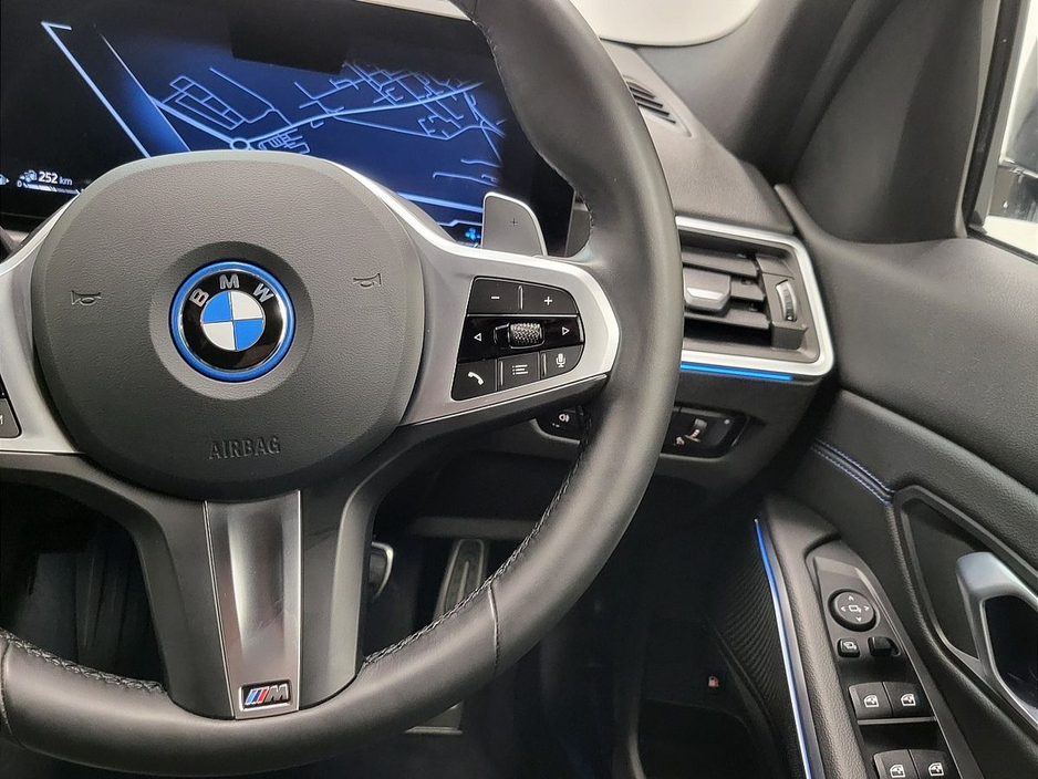 2024 BMW 3 Series 330e M Sport €47,975