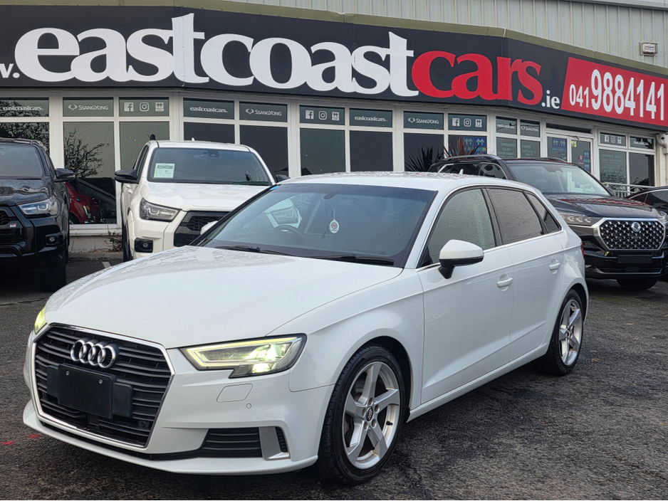 2017 Audi A3 SPORTS EDITION 1.4 TFSI  VIRTUAL COCKPIT - NAVIGATION -CARPLAY ANDROID AUTO - REVERSING CAMERA / PARKING SENSORS - DRIVE MODE €18,500