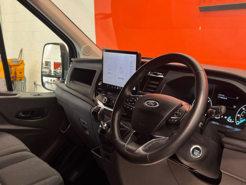 2024 Ford Transit - image 8