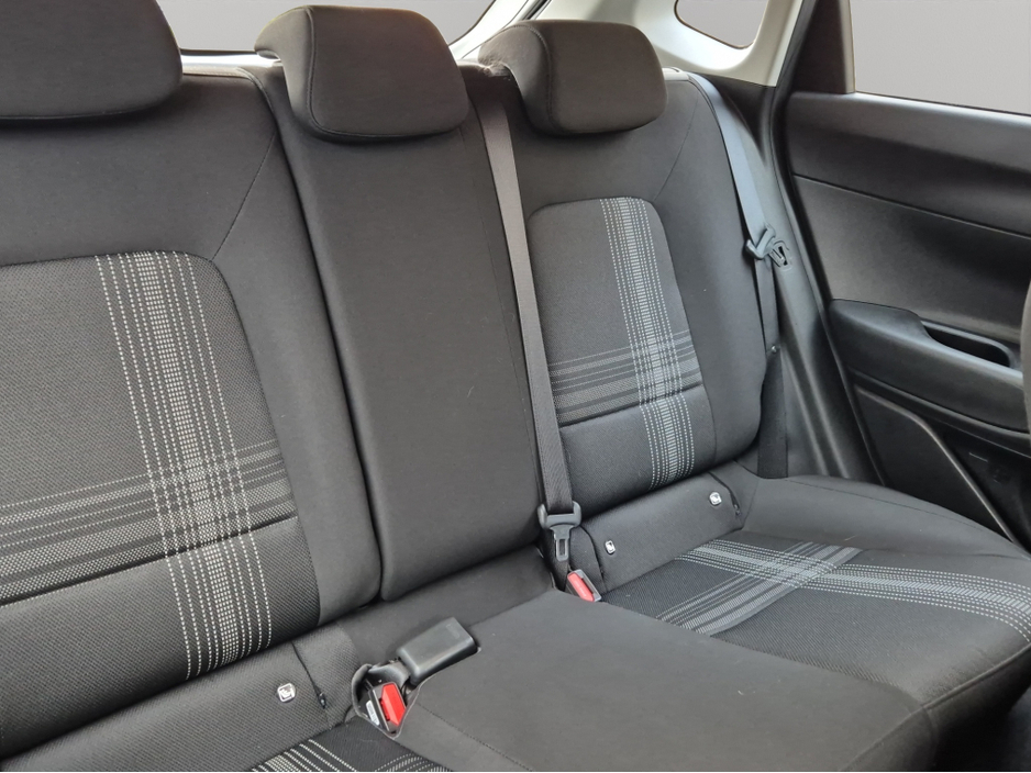 2021 Hyundai i20 CLASSIC *** ALLOYS *** AIRCON *** SERVICE HISTORY *** €16,950