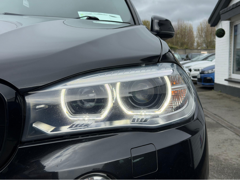 2016 BMW X5 - image 10