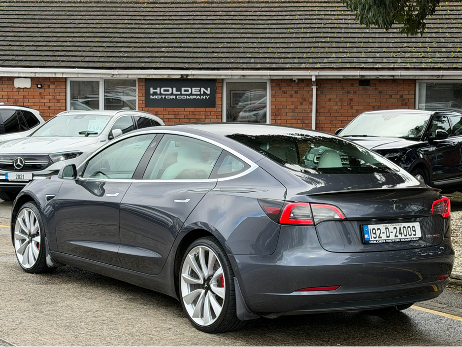 2019 Tesla Model 3 PERFORMACE..WHITE LEATHER..AWD €20,900