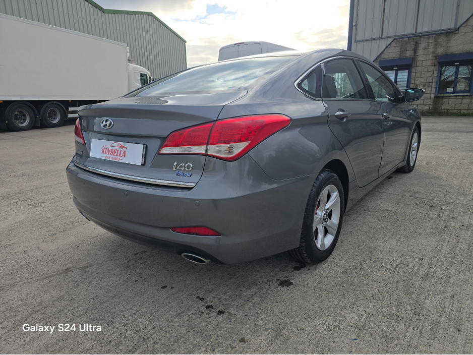 2013 Hyundai i40 - image 3