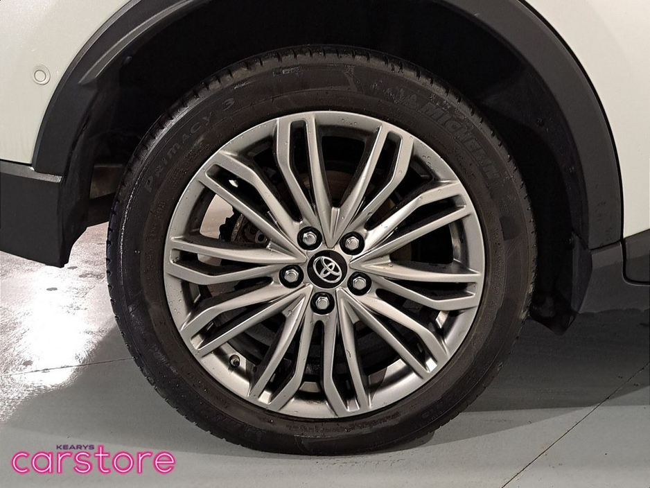 2022 Toyota C-HR 1.8 HYBRID SOL €27,880