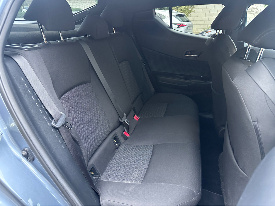 2023 Toyota C-HR HYBRID SPORT 4DR AUTO €28,500