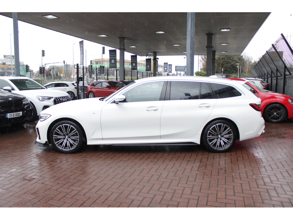 2020 BMW 3 Series - image 7