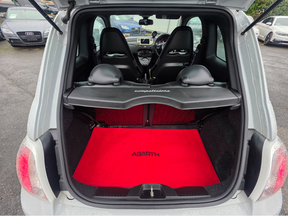 2016 Abarth 595 - image 9