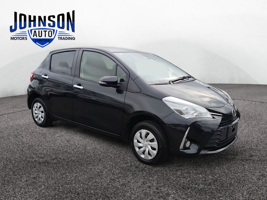 2019 Toyota Vitz - image 6