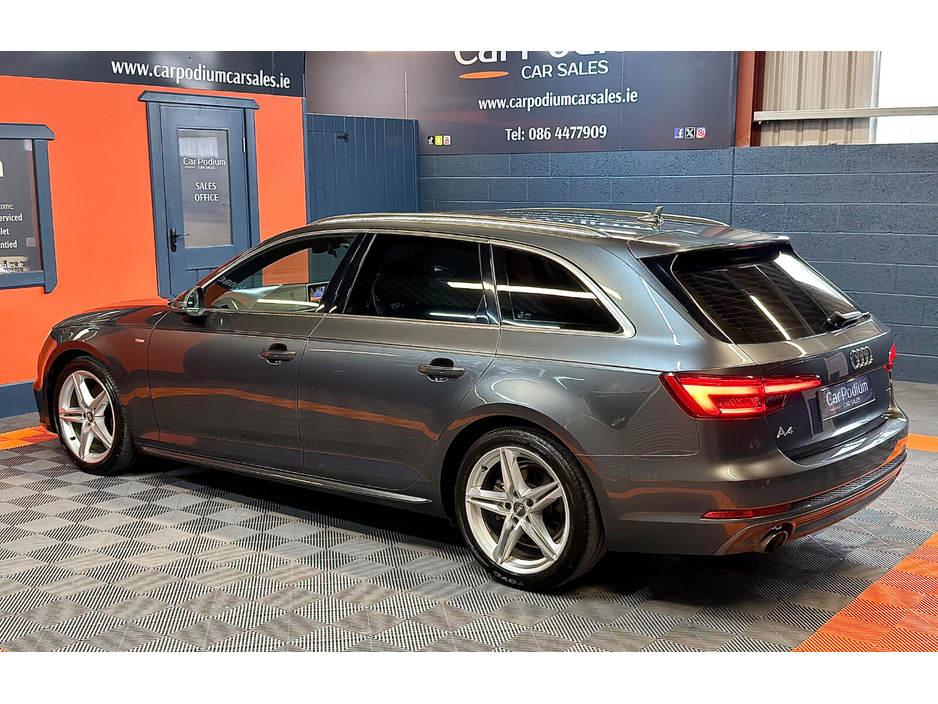 2016 Audi A4 - image 15