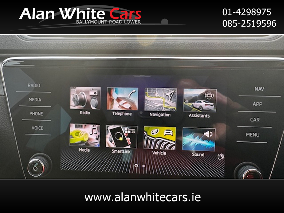 2023 Skoda Superb - image 31