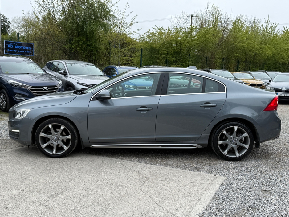 2015 Volvo S60 - image 6