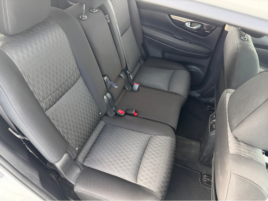 2019 Nissan X-Trail - image 20