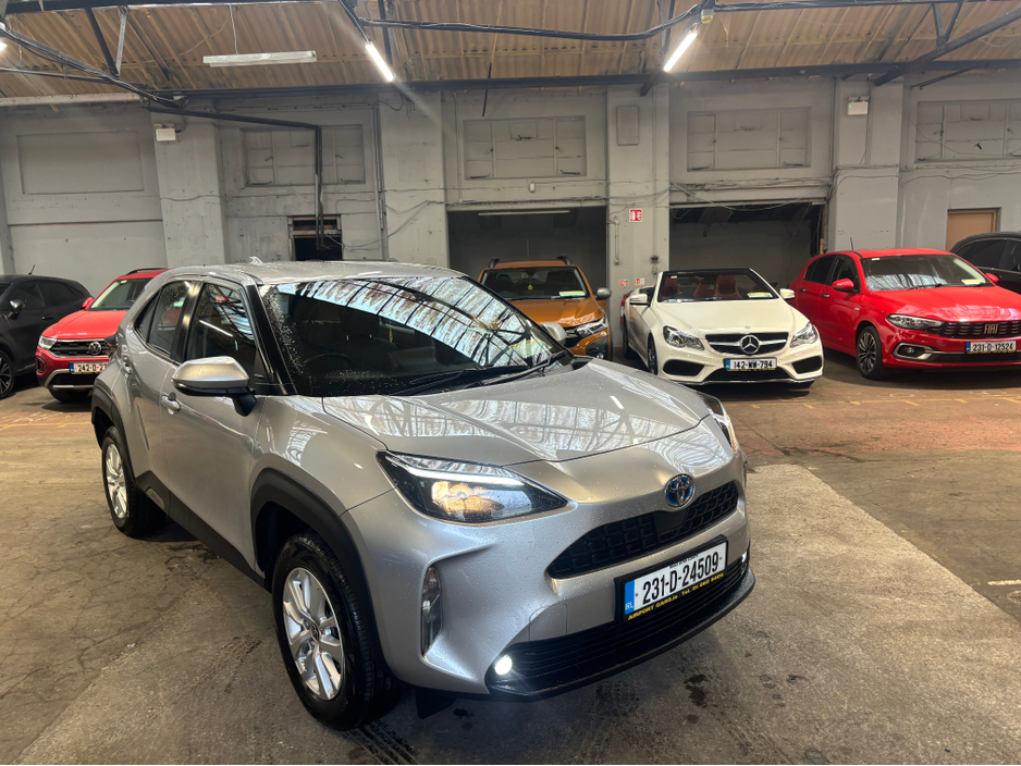2023 Toyota Yaris CROSS LUNA 4DR AUTO Finance Available own this car from €92 per week €21,499