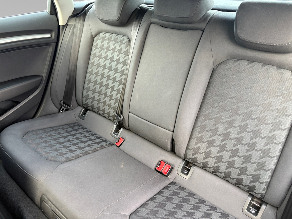 2015 Audi A3 - image 13