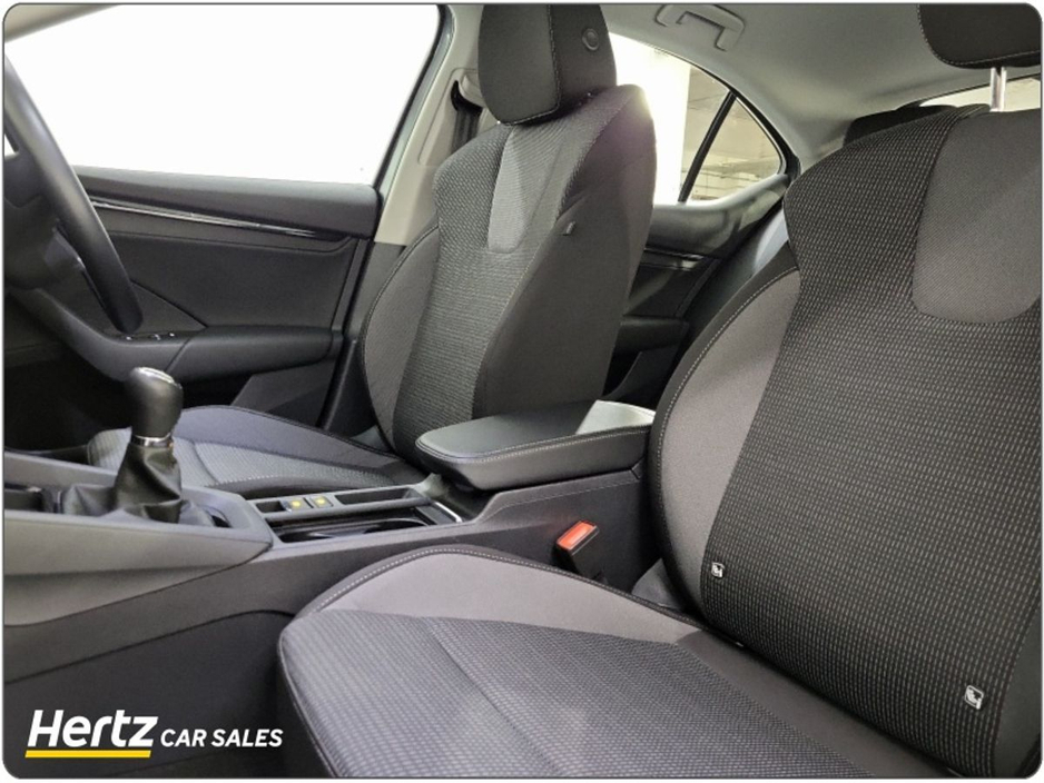 2024 Skoda Octavia AMBITION 110HP Petrol Manual €25,745
