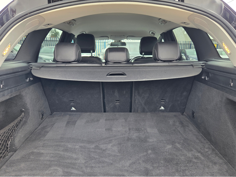 2019 Mercedes-Benz GLC Class - image 15