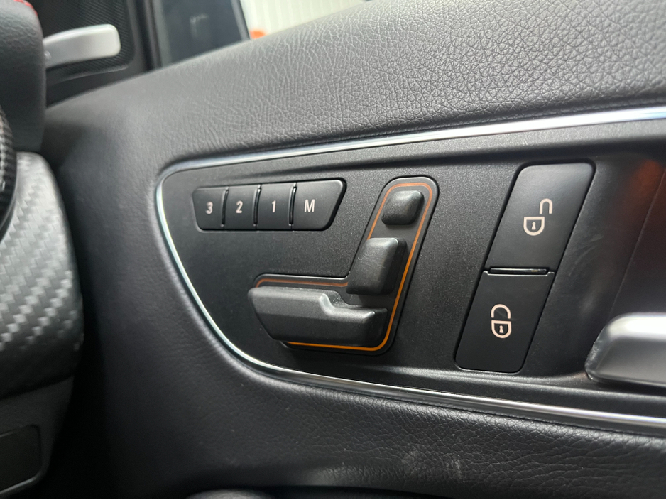 2013 Mercedes-Benz A Class - image 11