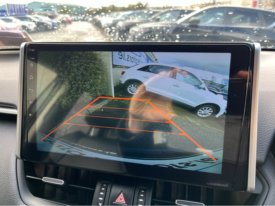 2020 Toyota Rav4 - image 21