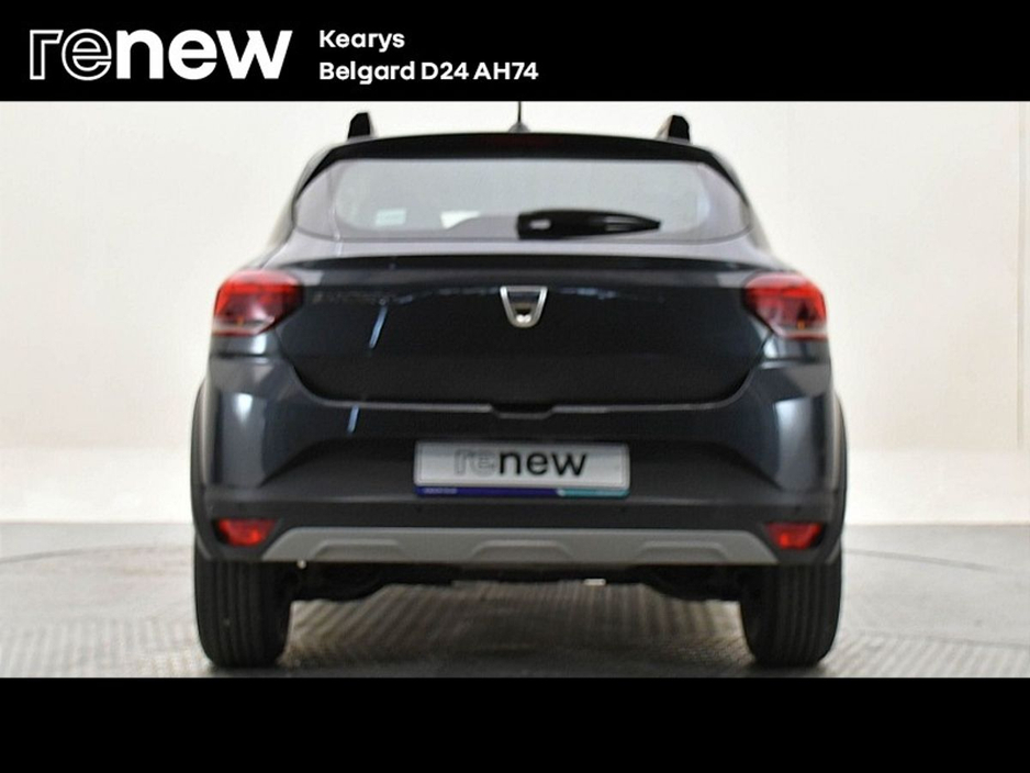 2022 Dacia Sandero Stepway - image 10