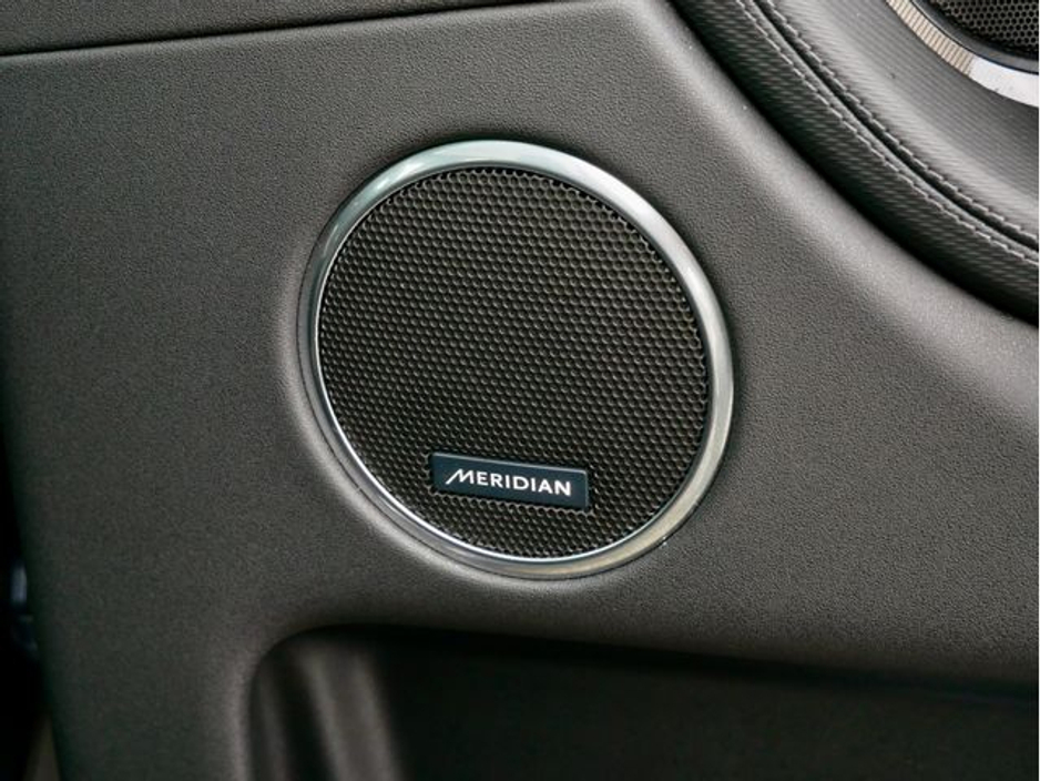 2024 Land Rover Discovery Sport - image 18