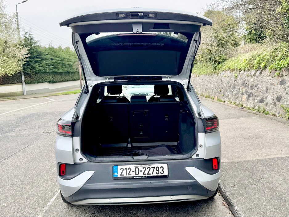 2021 Volkswagen ID.4 - image 8