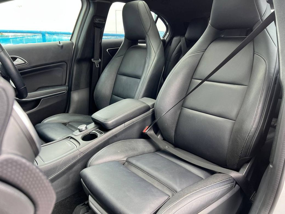 2016 Mercedes-Benz A Class - image 8