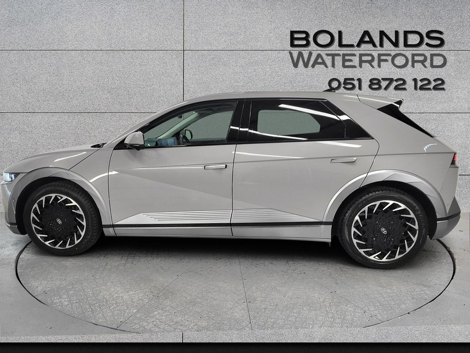 2023 Hyundai Ioniq 5 - image 3