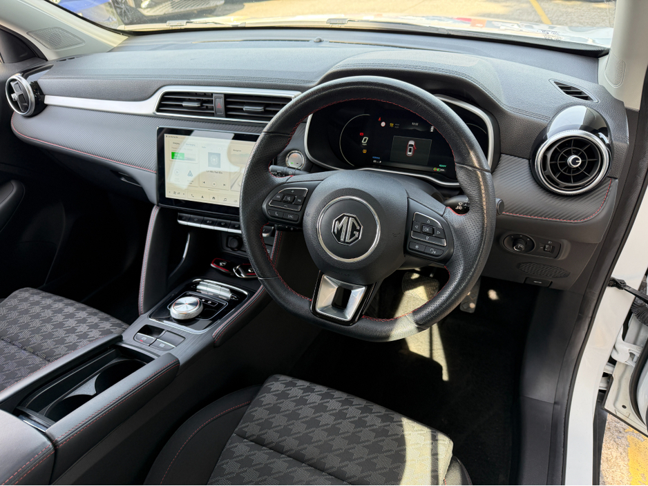 2024 MG ZS - image 14