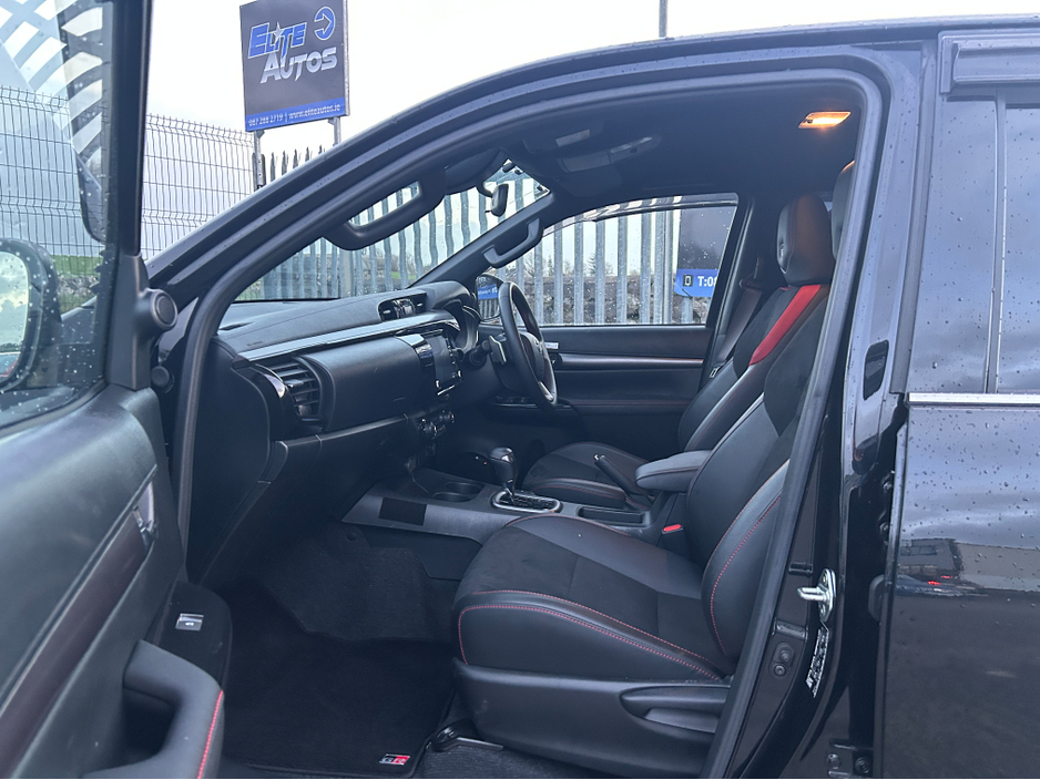 2023 Toyota Hilux GR Sport 2.4 Automatic double cab €41,995