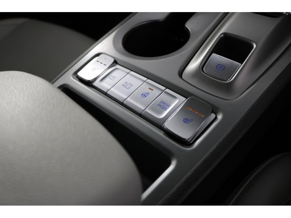 2023 Hyundai Kona ELECTRIC PREMIUM 64 KwH EV €24,995