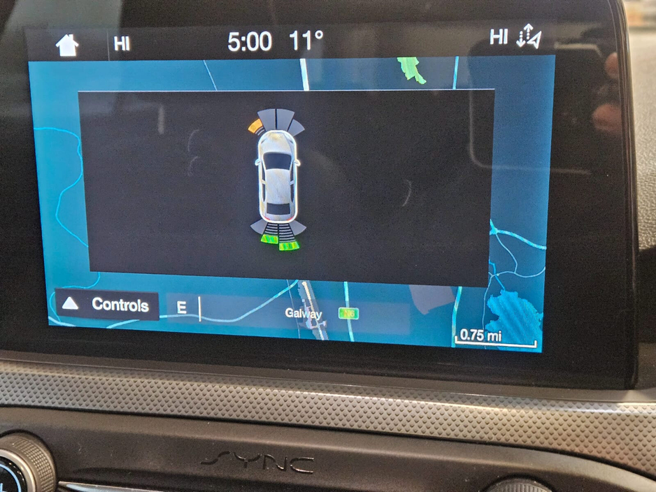 2019 Ford Focus - image 12