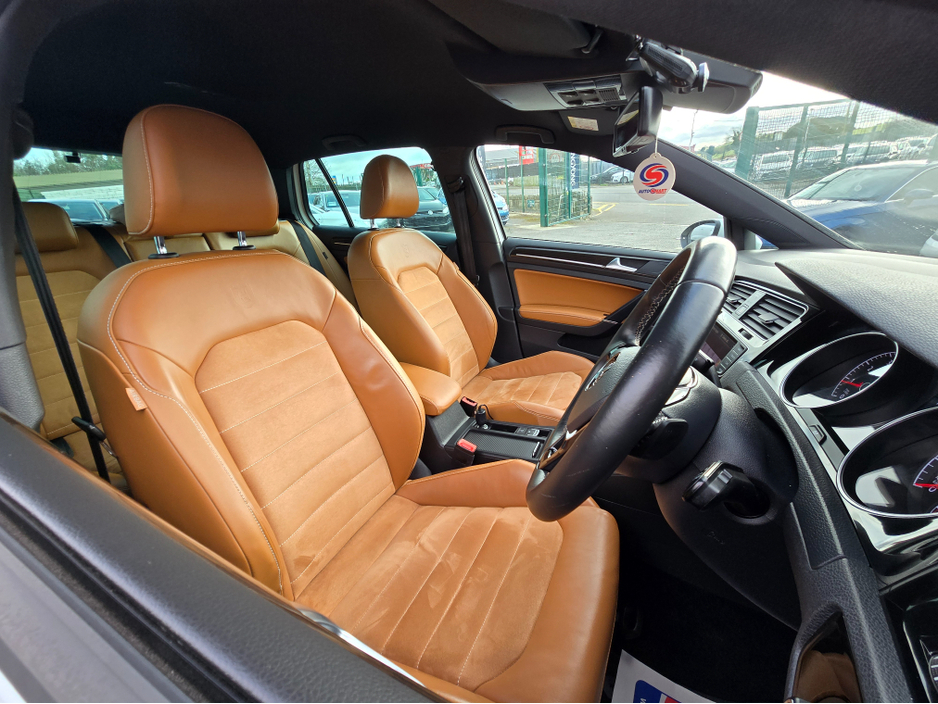 2014 Volkswagen Golf (142) SPECIAL TAN LEATHER SEATS  HIGH-LINE EDITION REV-CAMERA HI-SPEC STUNNING CAR €14,450