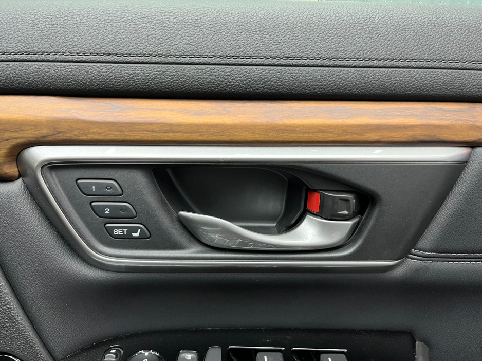 2018 Honda CR-V €24950! 2018 HONDA CR-V HEV EX HYBRID MASTERPIECE 2.0 AUTOMATIC / CRUISE CONTROL / REVERSE CAMERA / ELECTRIC MEMORY & HEATED SEATS / PANORAMIC SUNROOF €24,950