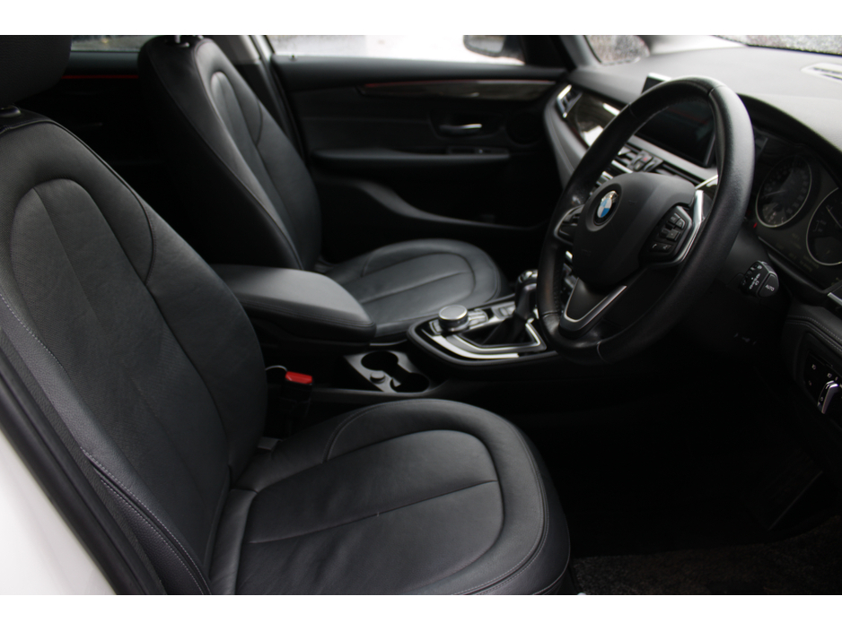 2017 BMW 2 Series 225XE PLUG IN HYBRID SE LUXURY EDITION 5DR ESTATE AUTO // LOW MILEAGE EXAMPLE ONLY COVERED 86,545 KM'S // A REAL MUST SEE // BUY WITH CONFIDENCE AA AND SIMI APPROVED DEALER 2026 // FINANCE ARRANGED // €16,950