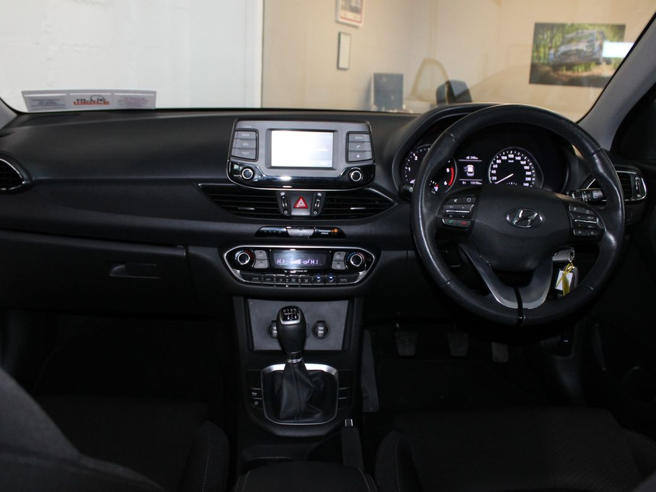 2017 Hyundai i30 i 30 Deluxe 5DR €12,450