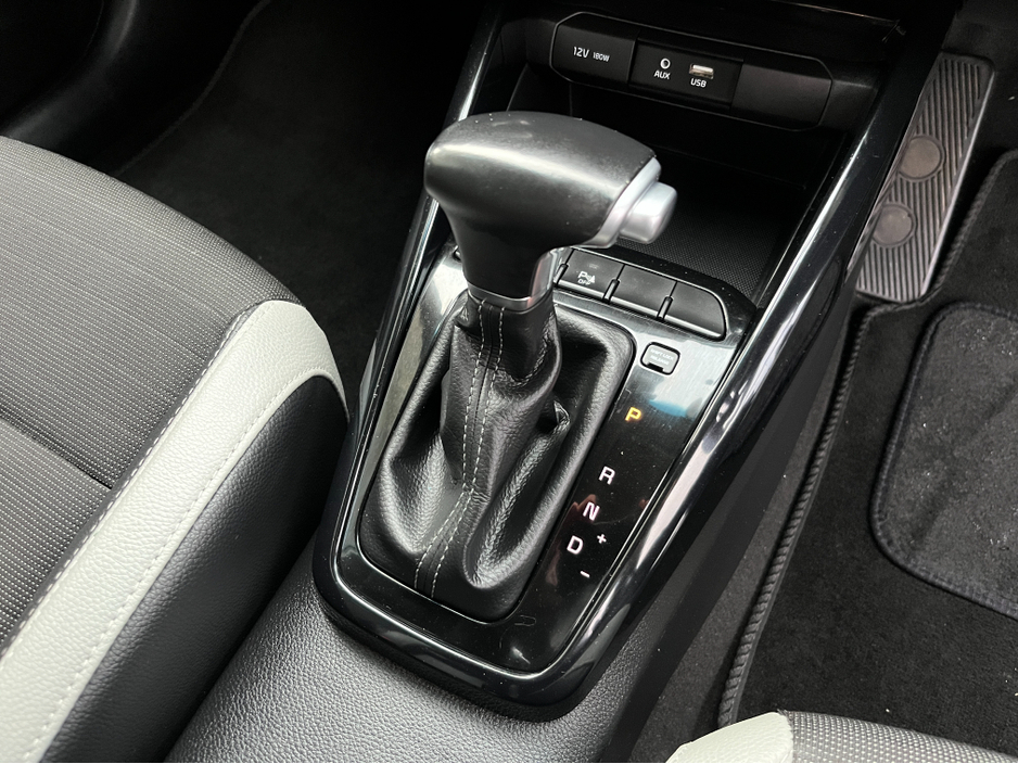 2019 Kia Stonic K3 AUTOMATIC 1.0 PETROL //SAT NAV//REVERSE CAMERA//CARPLAY//KIA SERVICE HISTORY// €17,950